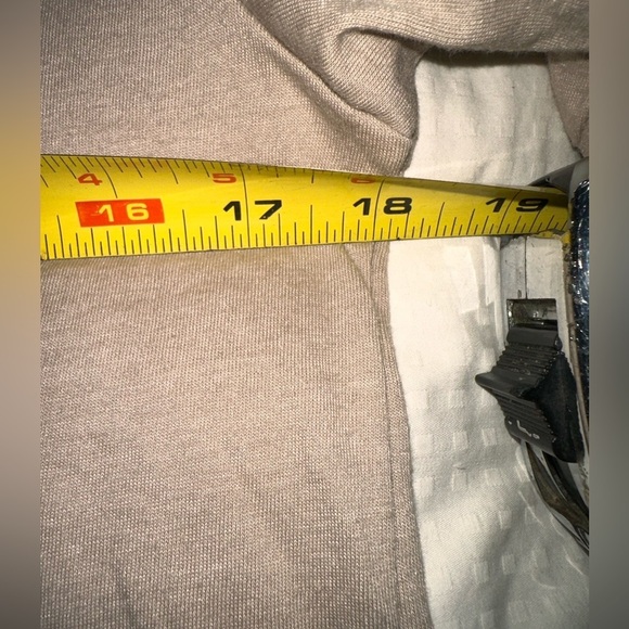 Bella Canvas medium tan “Summer Vibes” T shirt. NWOT leopard graphic T. - Picture 5 of 6